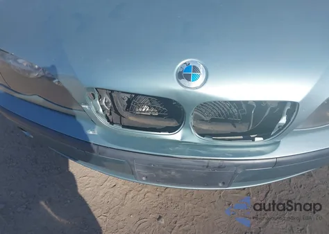 2004 BMW 325I из США, поврежденный, VIN WBAEV334X4KW15797